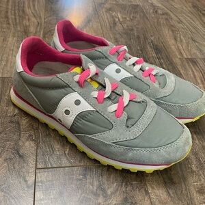 Saucony Originals Jazz Low Pro Retro Suede and Nylon  Sneakers Size 9